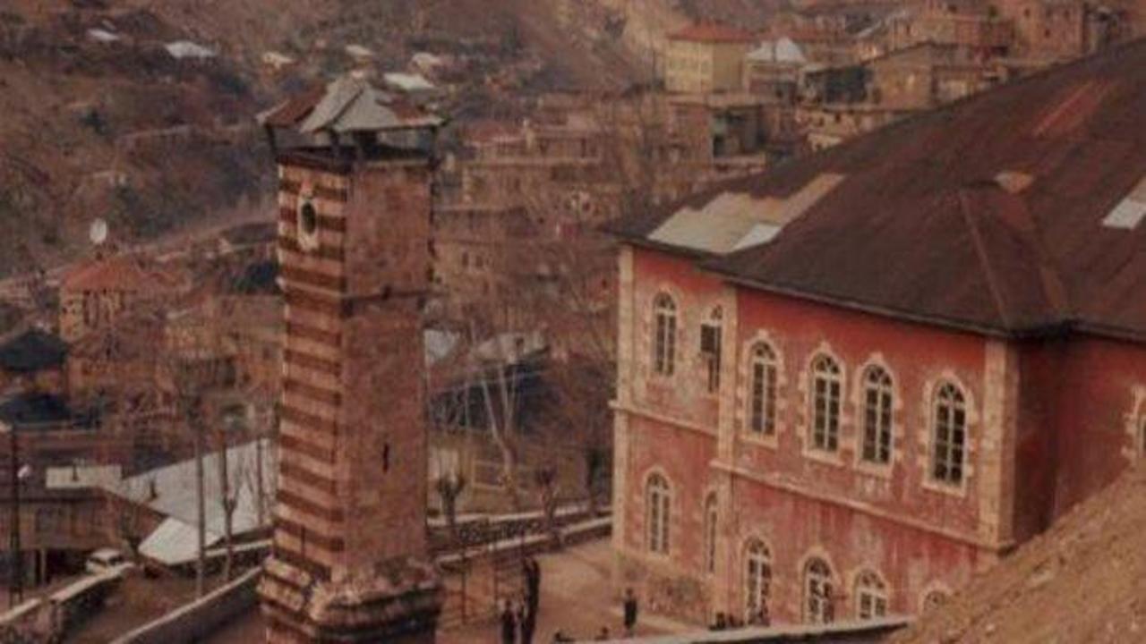 116 yıllık saat kulesi yıkılmak üzere