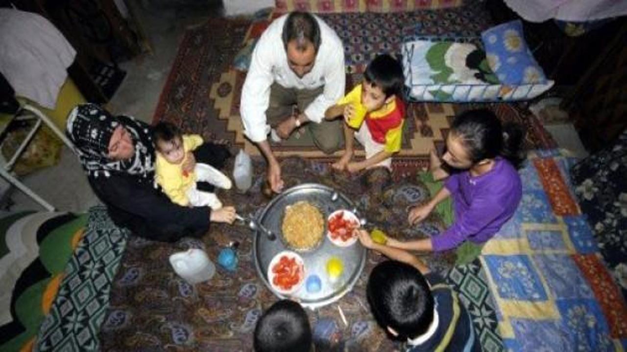 1,334 lirası olmayan 4 kişilik aile aç!
