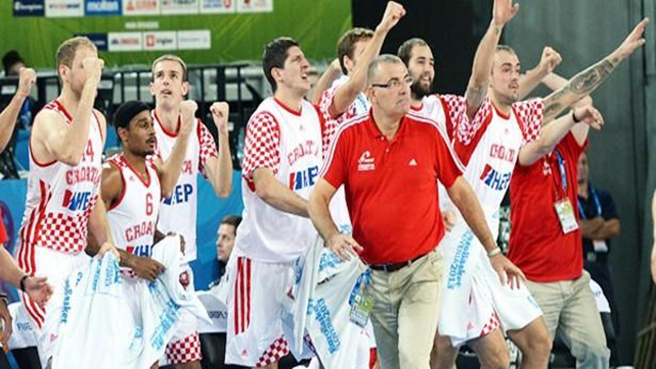 Hırvatistan 18 yıl sonra yarı finalde