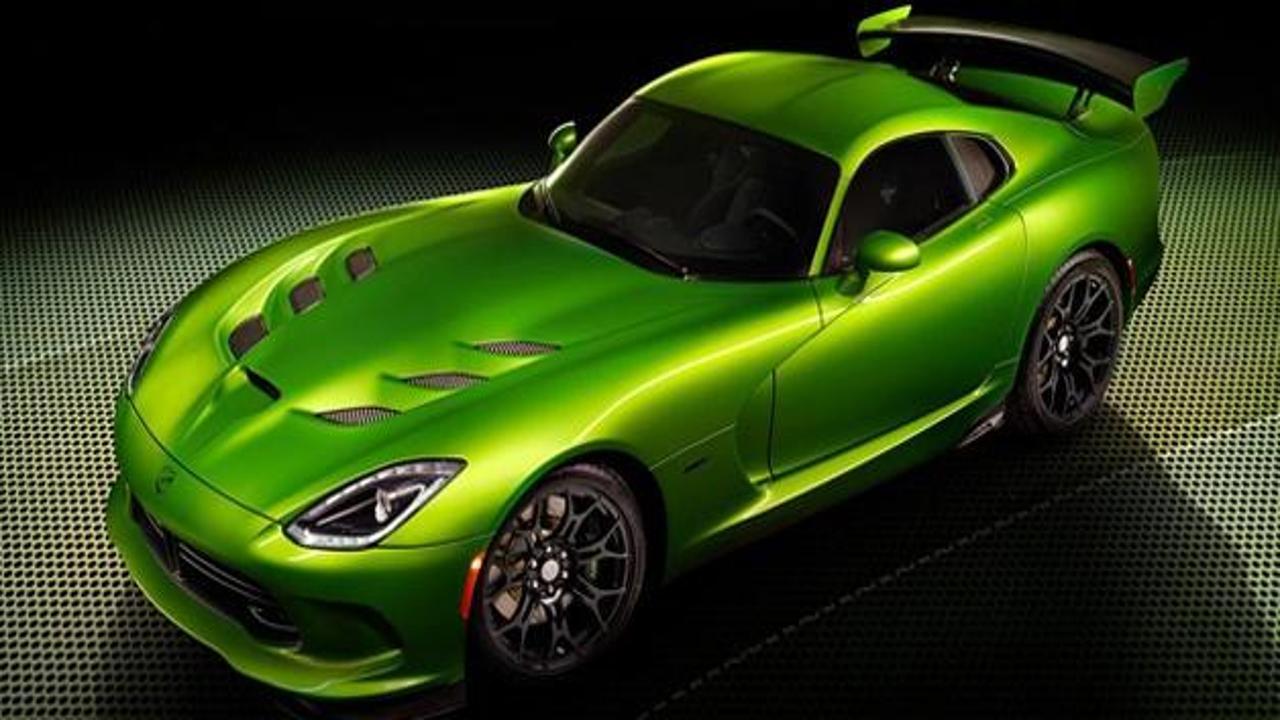 2014 SRT Viper farklı görünümüyle tanıtıldı