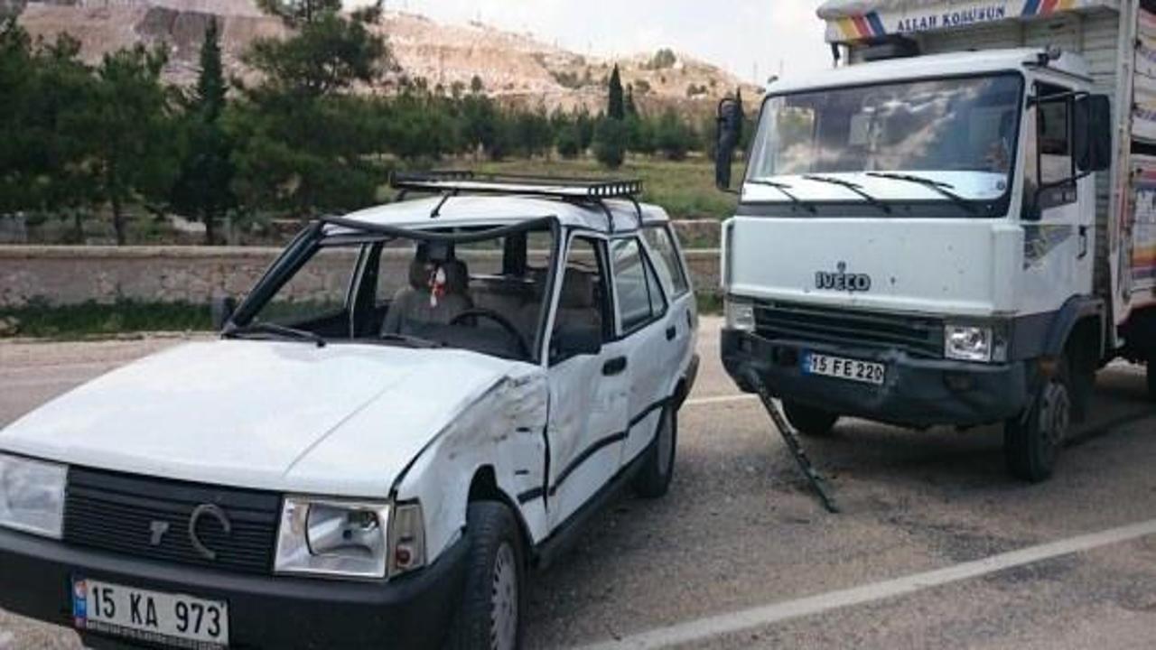 Karamanlı'da trafik kazası: 1 yaralı