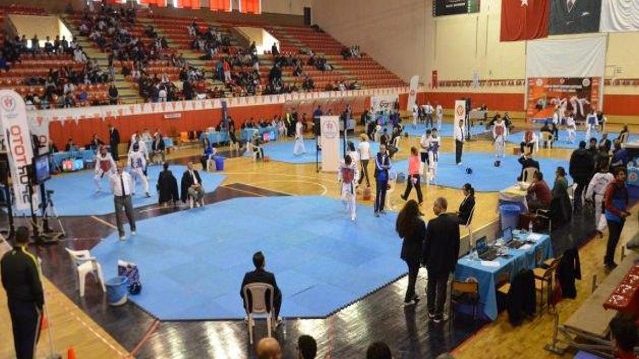 Kulüpler Türkiye Tekvando Şampiyonası Konya'da başladı