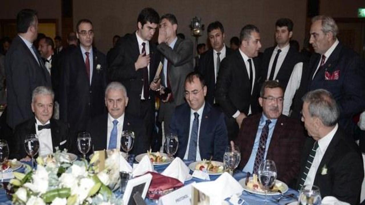 Ulaştırma Denizcilik ve Haberleşme Bakanı Yıldırım İzmir'de: