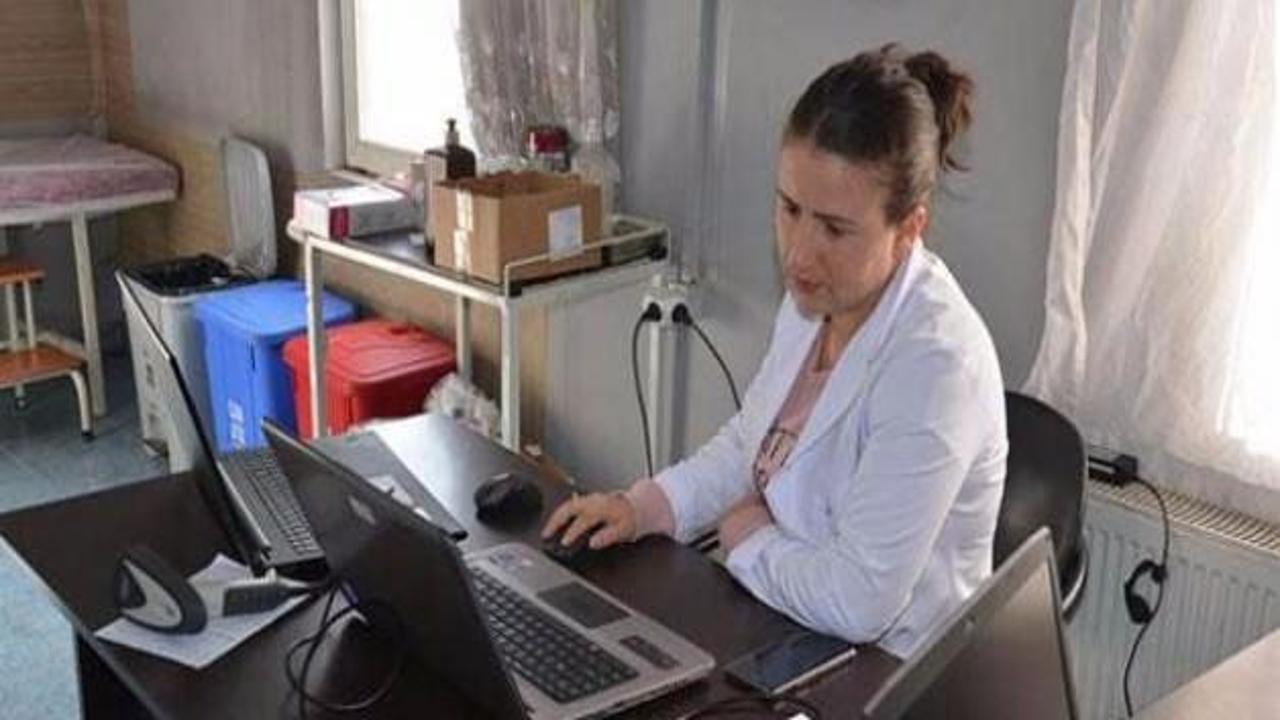 Hırsızlar çaldıkları bilgisayarları geri getirdi