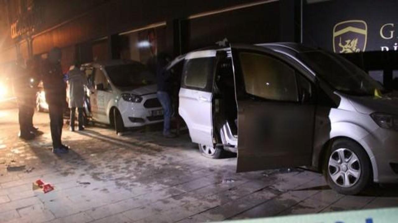 İstanbul'da 3 ilçede 8 araç kundaklandı