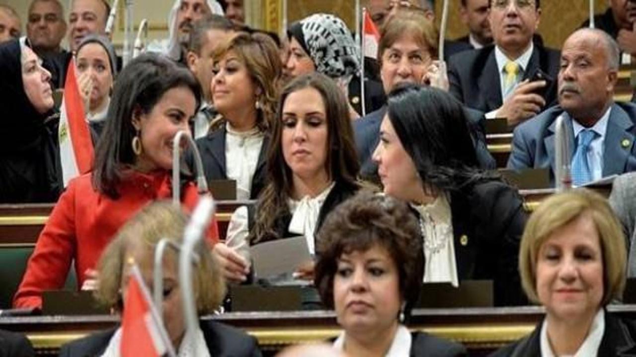 Mısır parlamentosu yıllar sonra açıldı