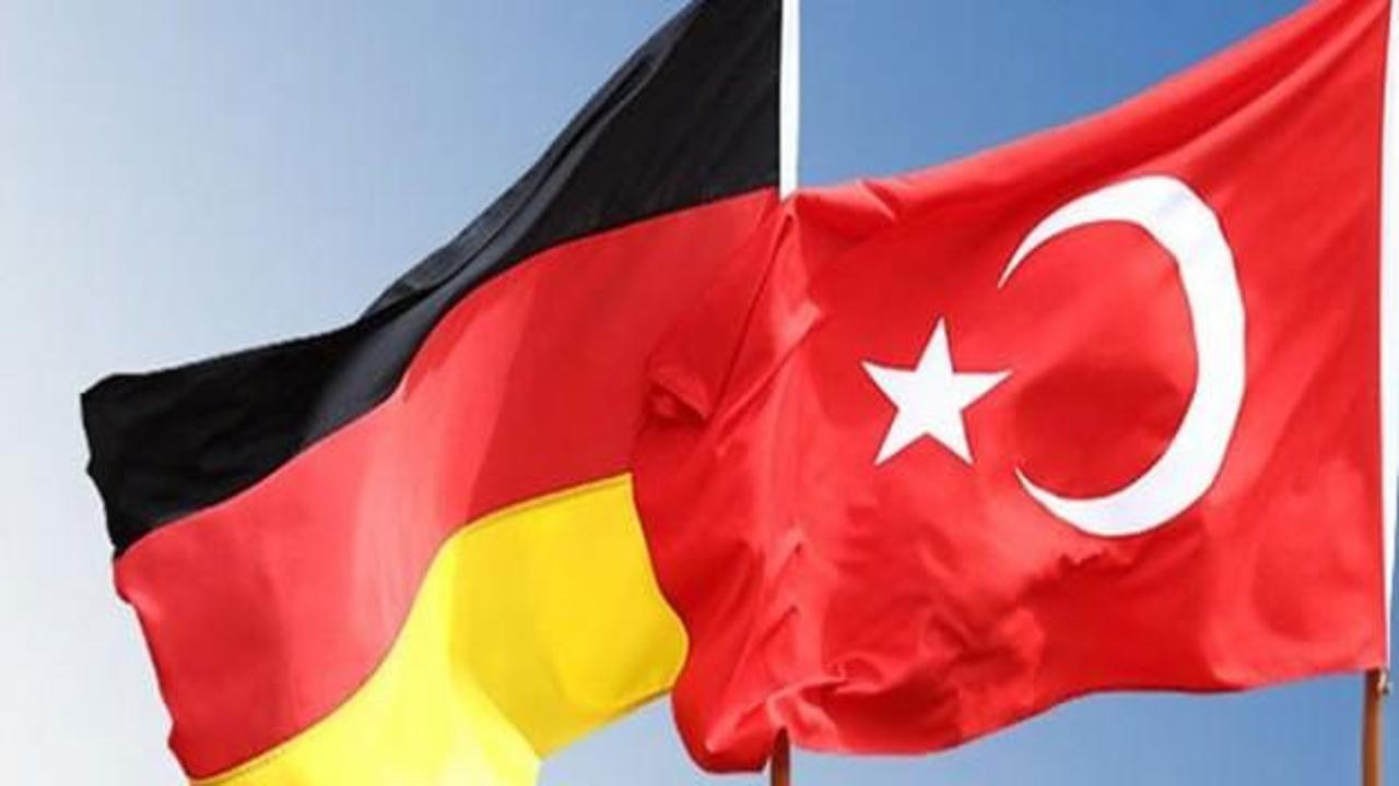 Almanlara 'İstanbul tatillerini iptal hakkı'