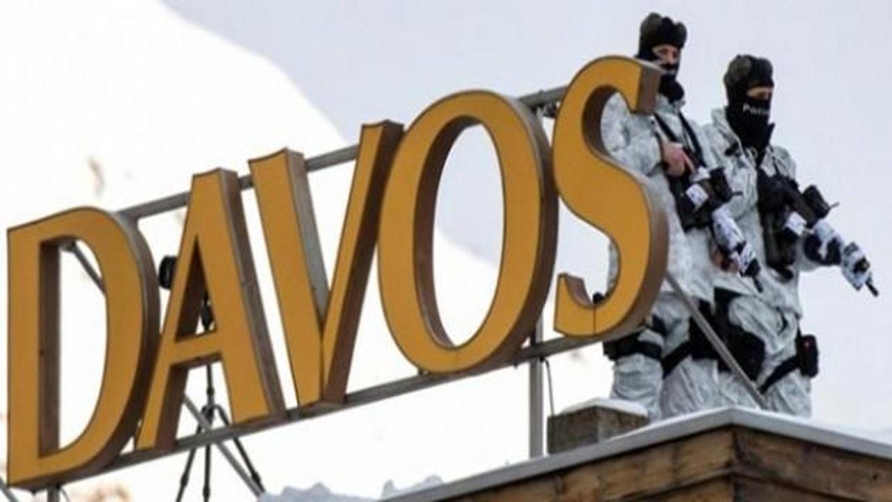 Davos'taki 12 İsviçre askeri kokain kullandı