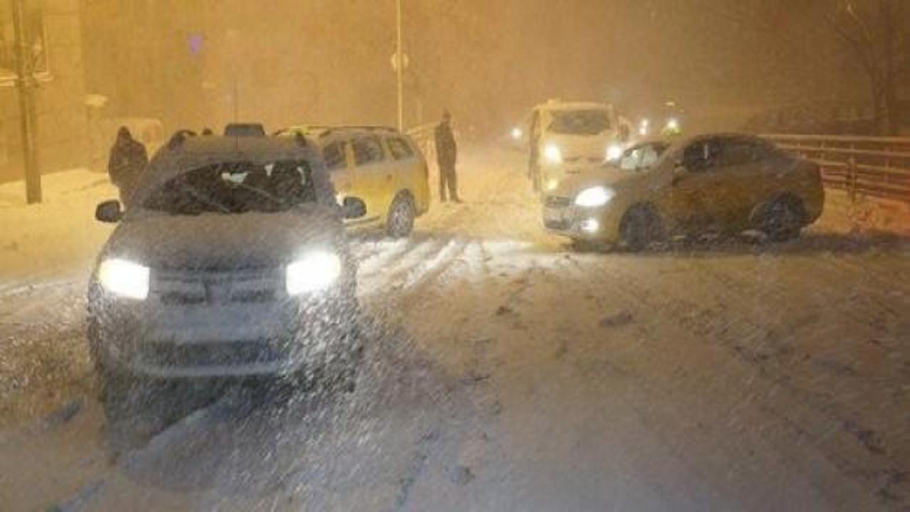 İstanbul'da kar yağışı tipiye dönüştü