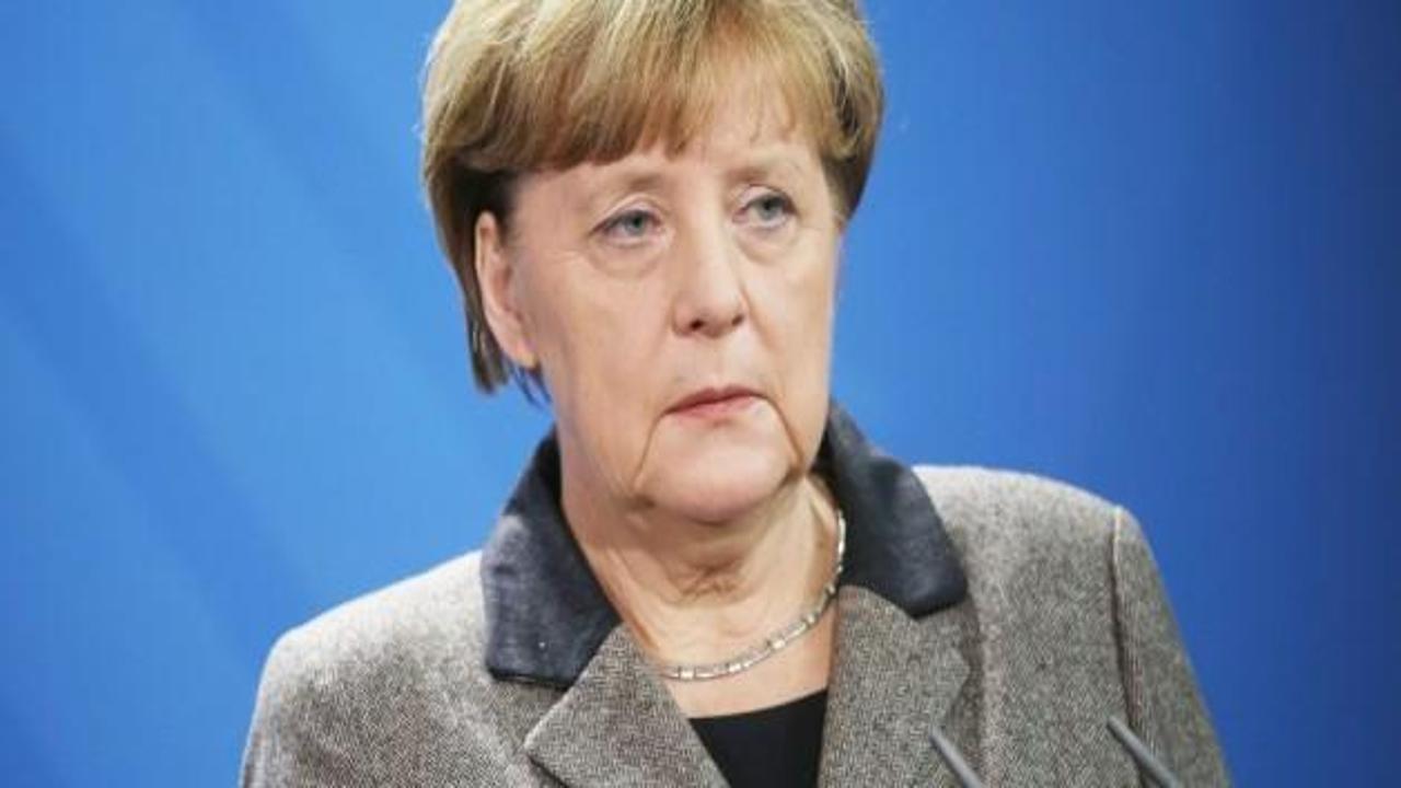 Merkel o yüzden hızla kan kaybediyor