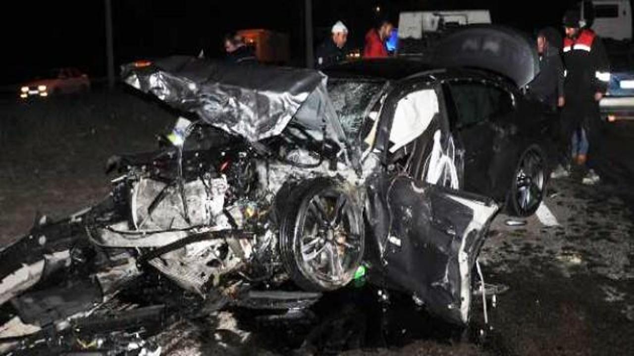 Eskişehir'de feci kaza: 3 ölü, 5 yaralı