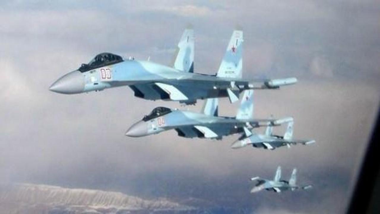 Türkiye uyardı Rusya 4 uçak daha gönderdi