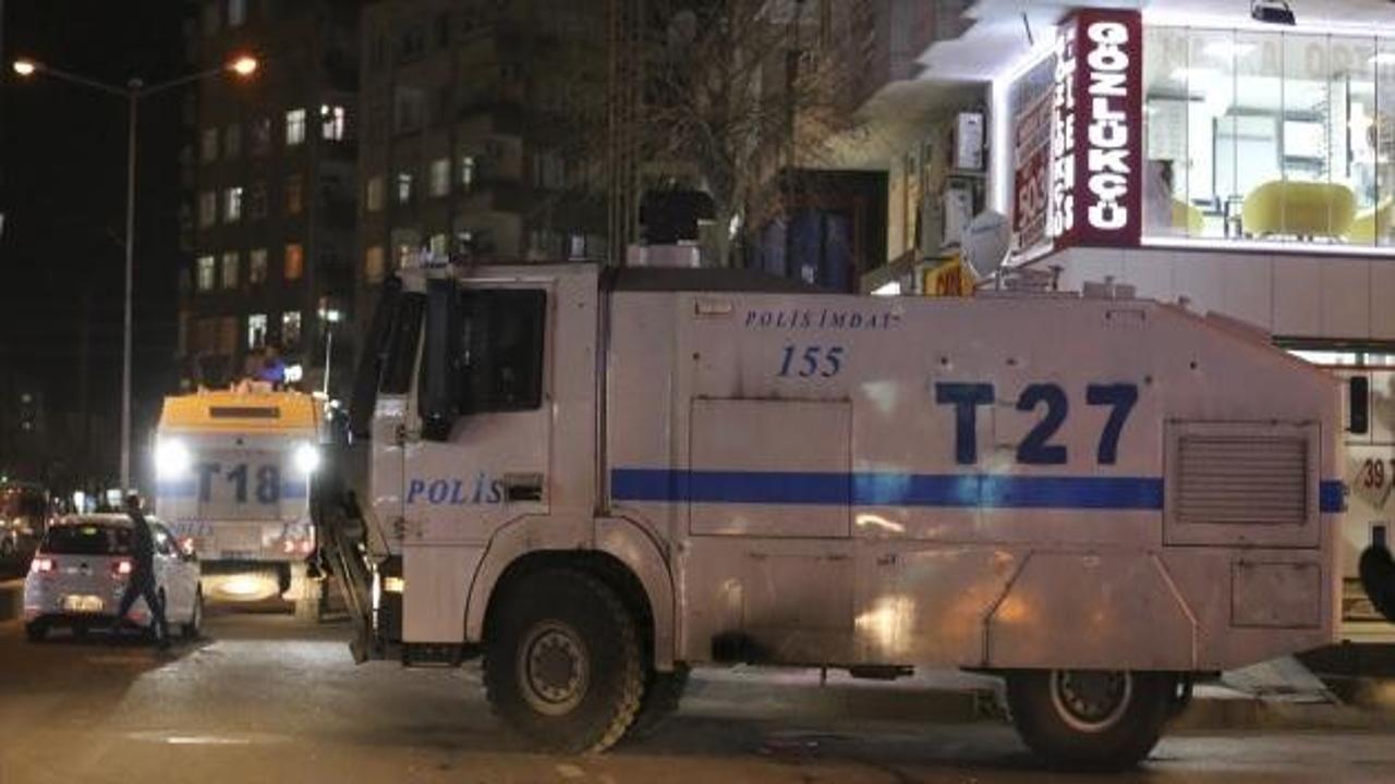 Diyarbakır'da izinsiz gösteriye müdahale