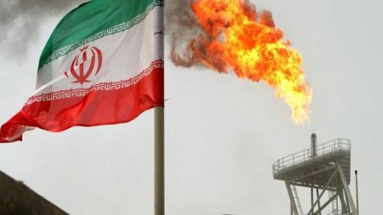 Dolar savaşını İran kazandı