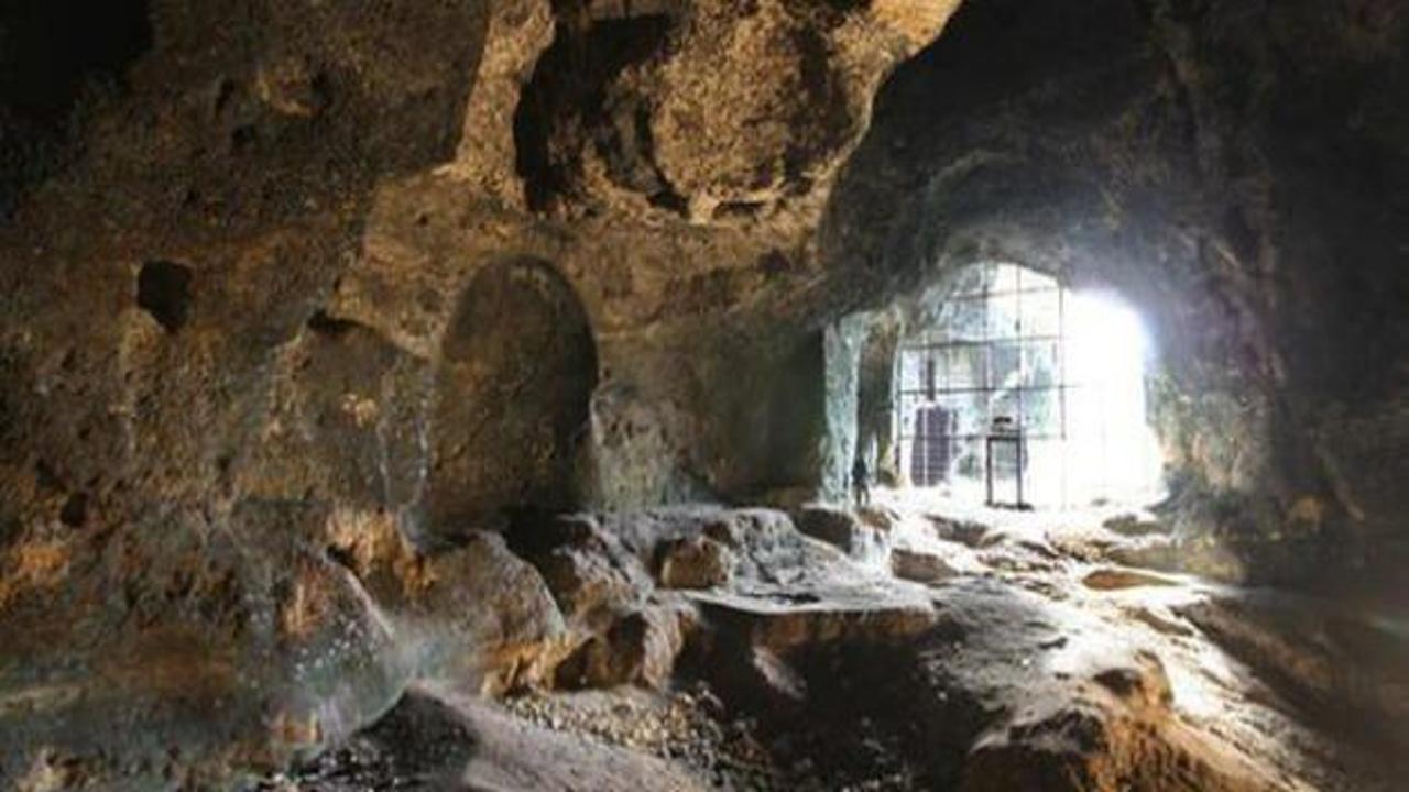 Kanal İstanbul'un yolunu değiştiren mağaralar