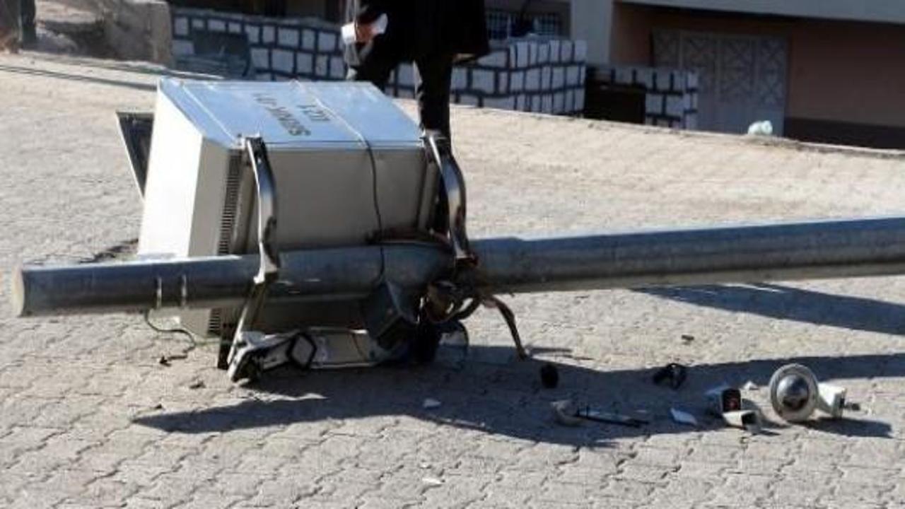 Şırnak'ta PKK'lılar mobeselere saldırdı