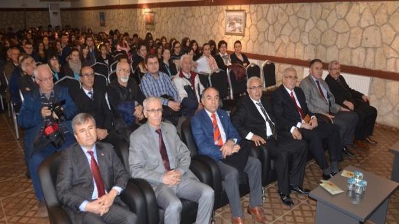 "Fethi Gemuhluoğlu'' konferansı