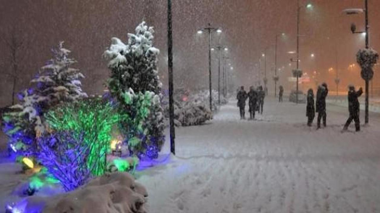 Sivas'ta yoğun kar yağışı