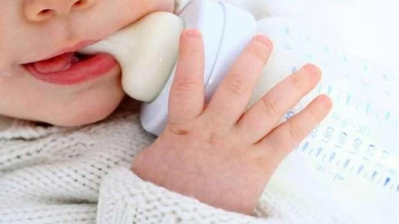 Bebek emzik ve biberonları tehlike saçıyor