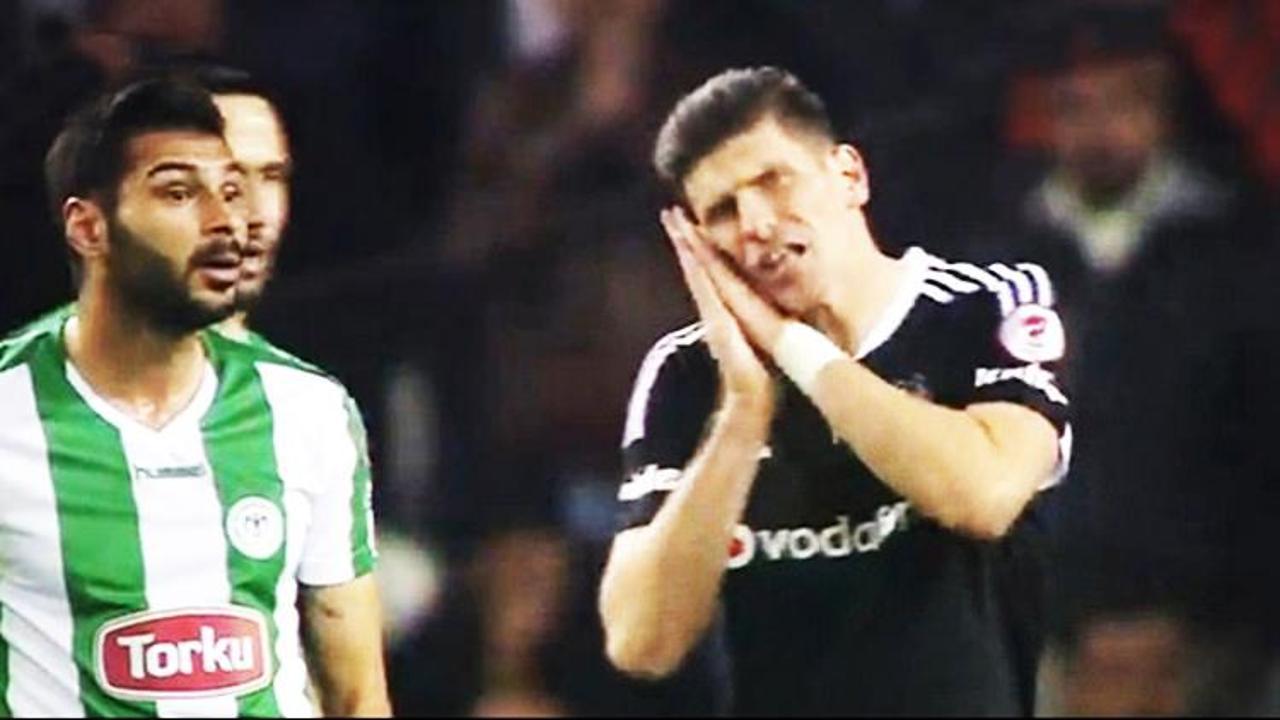 Mario Gomez'den hakeme: Uyuyor musun?