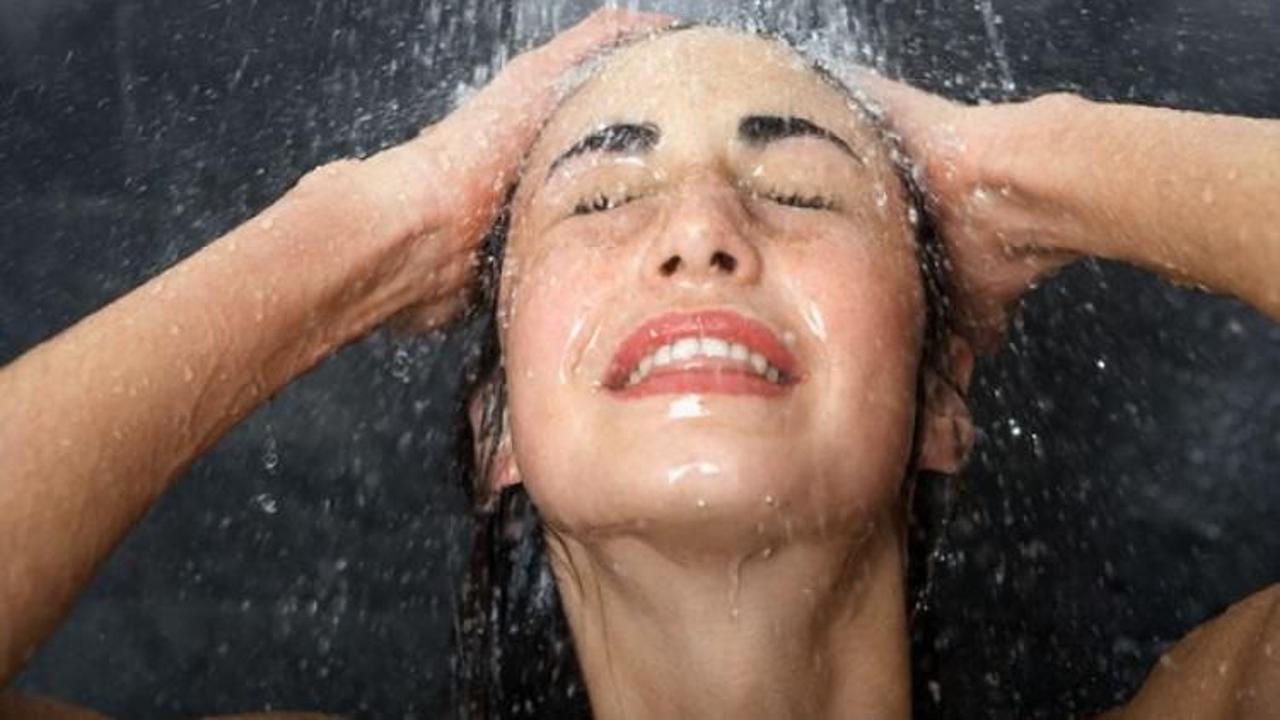 Tartışılacak öneri: Haftada bir kez duş alın!