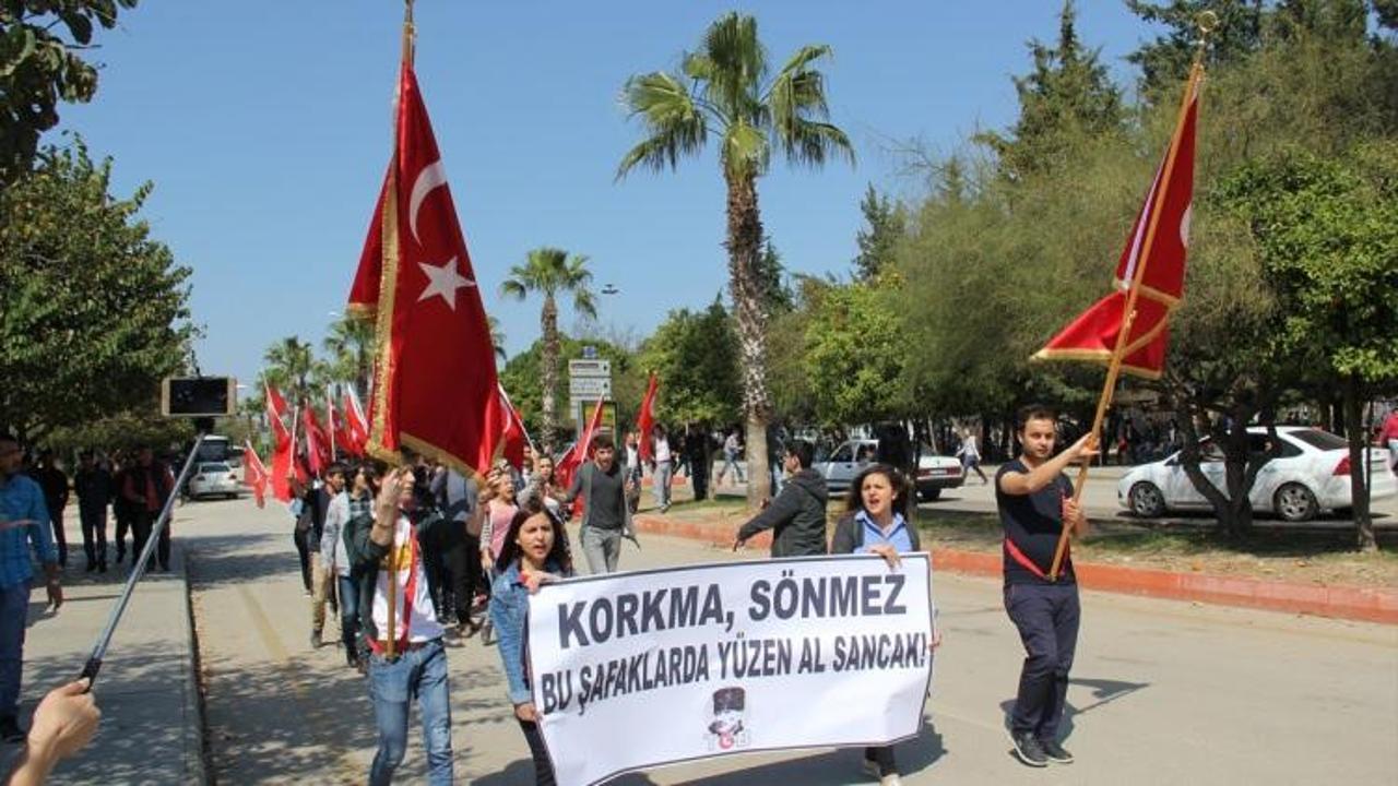 Antalya'da teröre tepki yürüyüşü