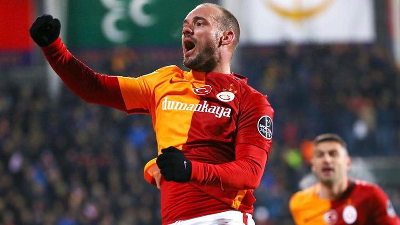 Menajeri resmen açıkladı! Sneijder ayrılıyor mu?