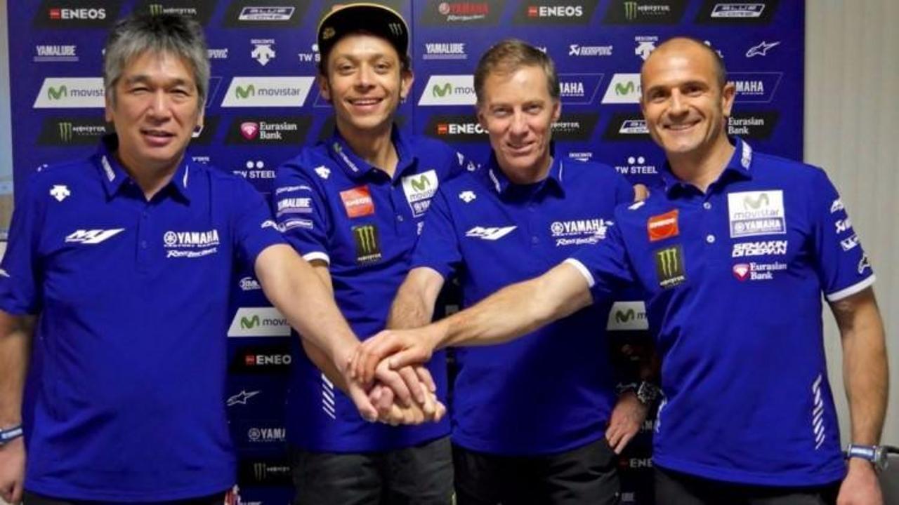 Valentino Rossi'den yeni sözleşme