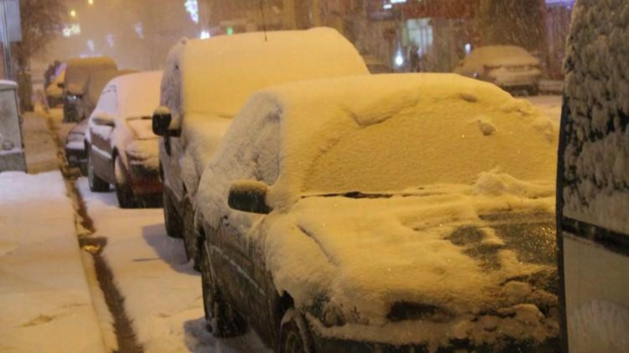 Ardahan'a Mart ayında kar sürprizi