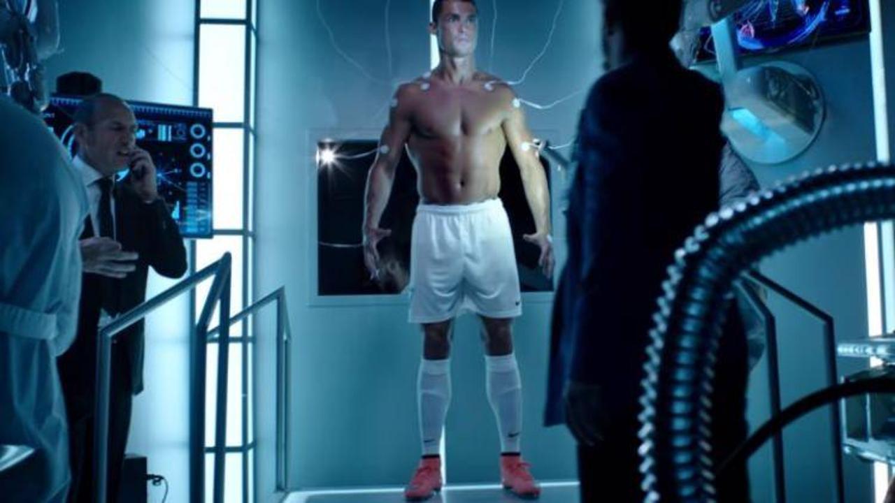 Cristiano Ronaldo T&uuml;rkiye'ye neden geliyor?