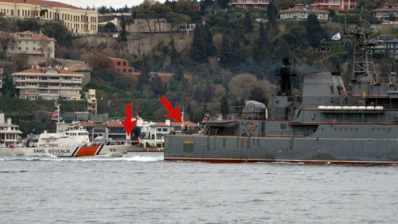  Rus savaş gemisi İstanbul Boğazı’ndan geçti