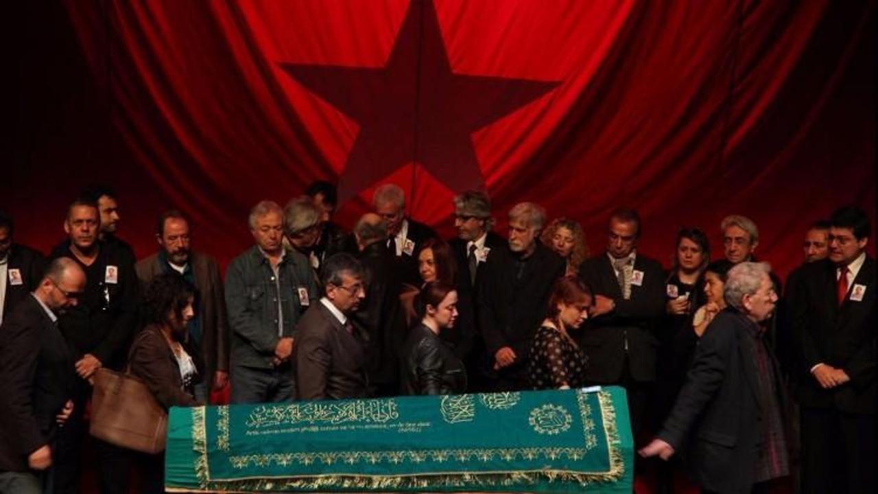 İBB Şehir Tiyatroları ''Erhan Abir Uğurlandı''
