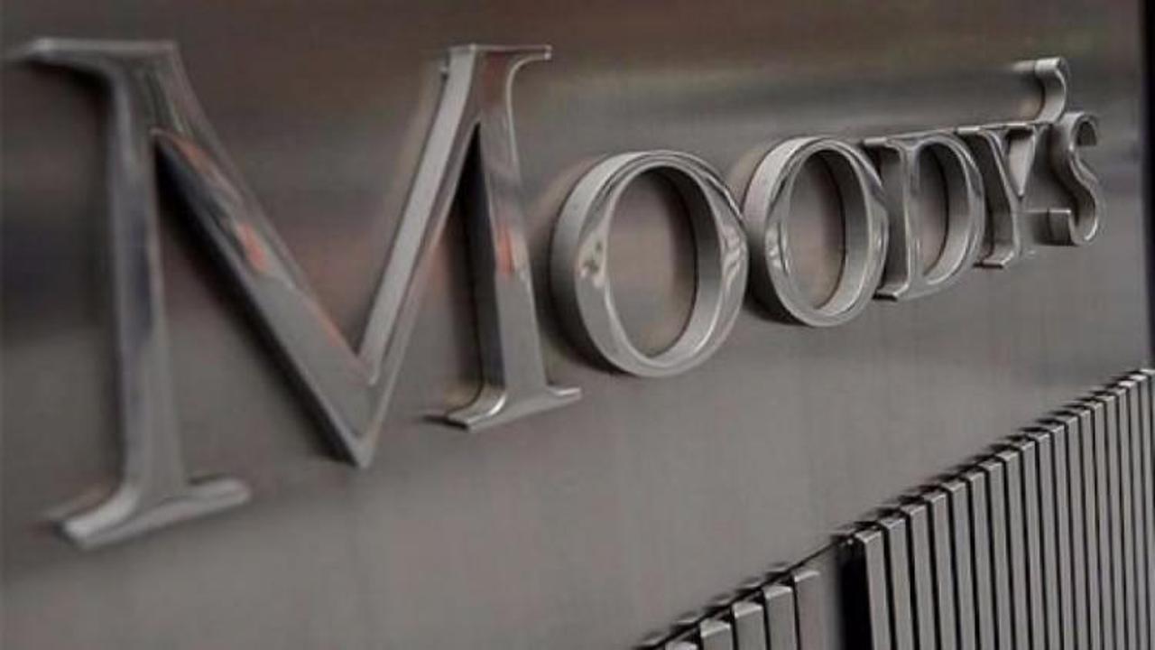 Moody's'ten petrol sektörüne uyarı
