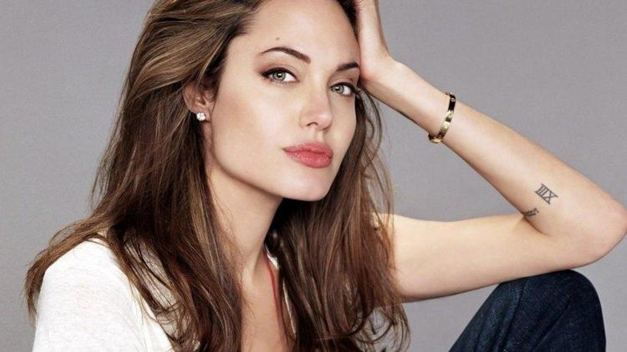 Anjelina Jolie hakkında olay iddia!