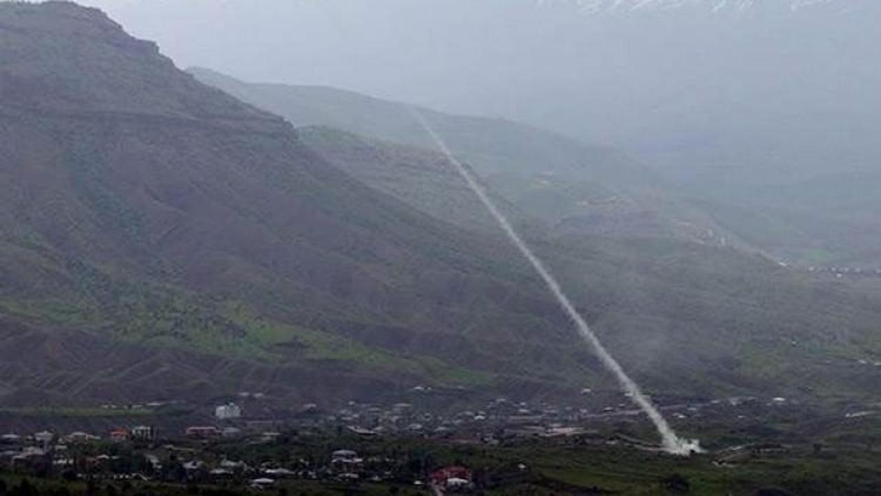Derecik’te PKK hedefleri top atışlarıyla vuruldu
