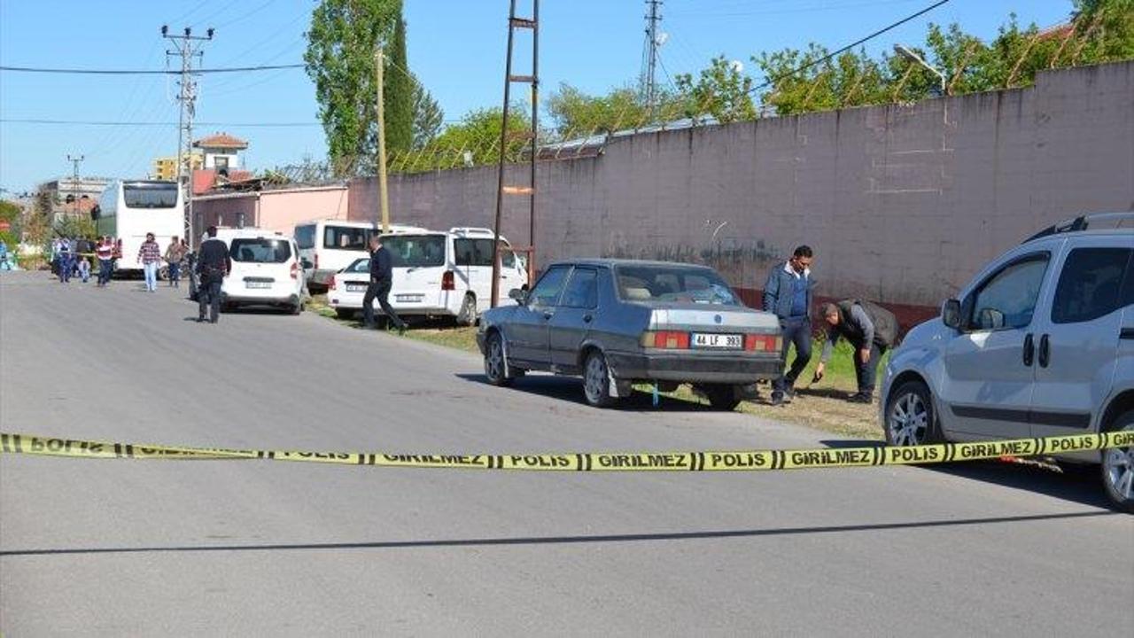 Malatya'da cezaevi önünde silahlı kavga: 1 yaralı