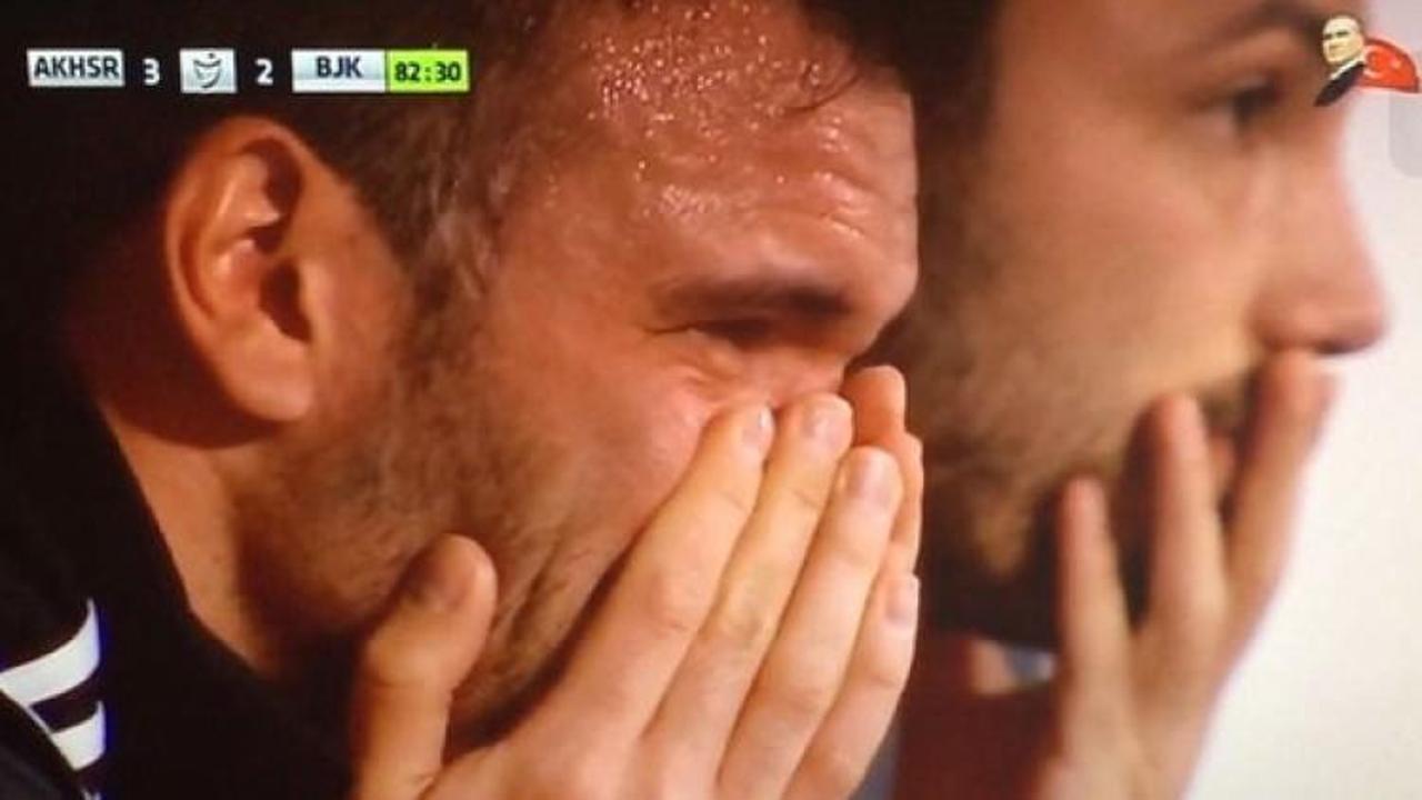Beşiktaşlı futbolcu hüngür hüngür ağladı