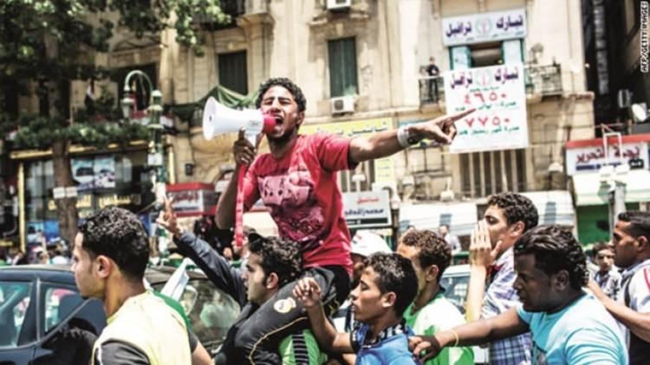 Mısır'da cuntaya karşı, yine 'devrim' sesleri!