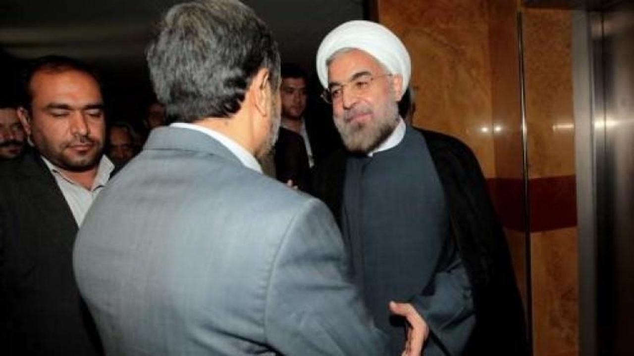 Ruhani'den Ahmedinejad'a suçlama