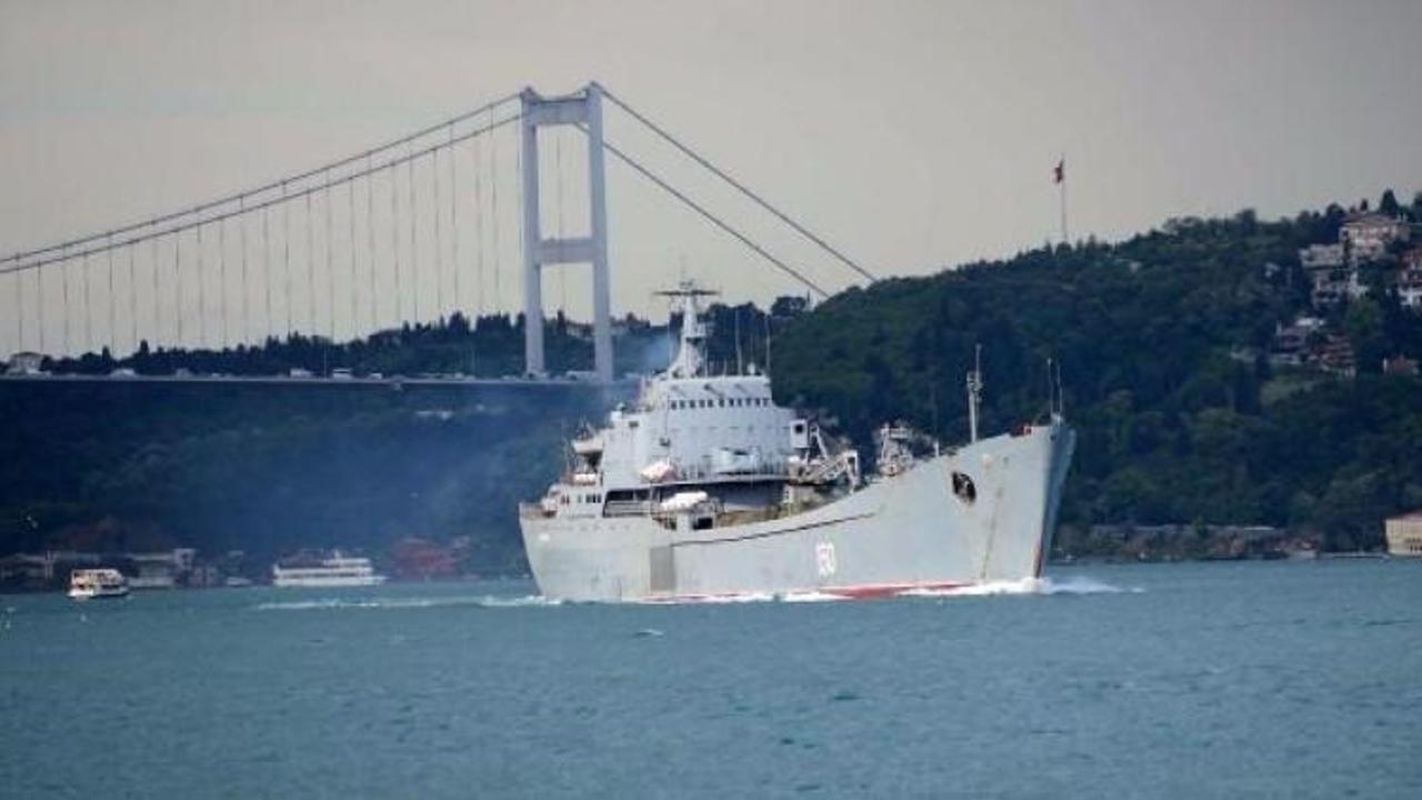 Rus gemisi Saratov İstanbul' Boğazı'ndan geçti