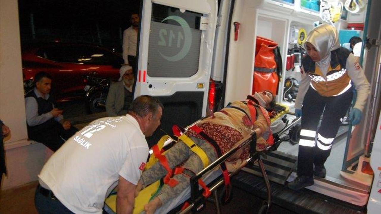 Şanlıurfa'da otomobil ile motosiklet çarpıştı: 6 yaralı