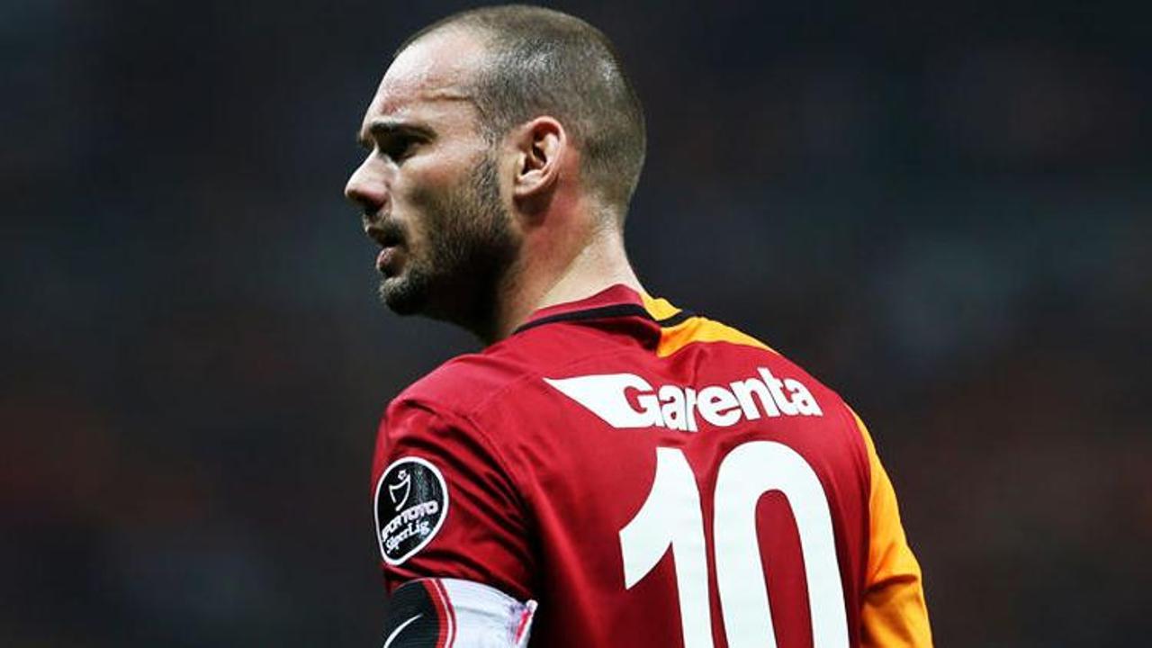Galatasaray'da Sneijder şaşırttı!