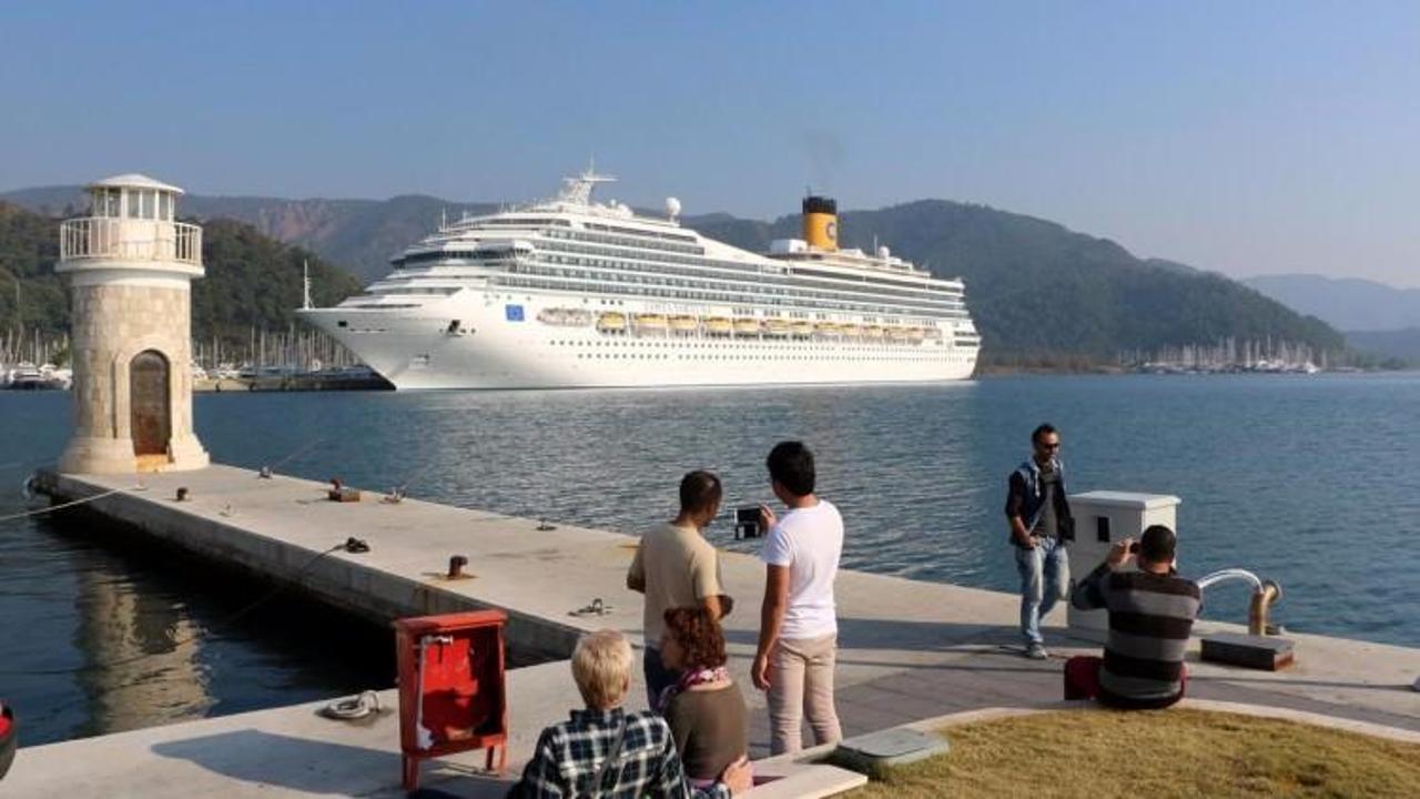 2 liman 40 binde fazla turist
