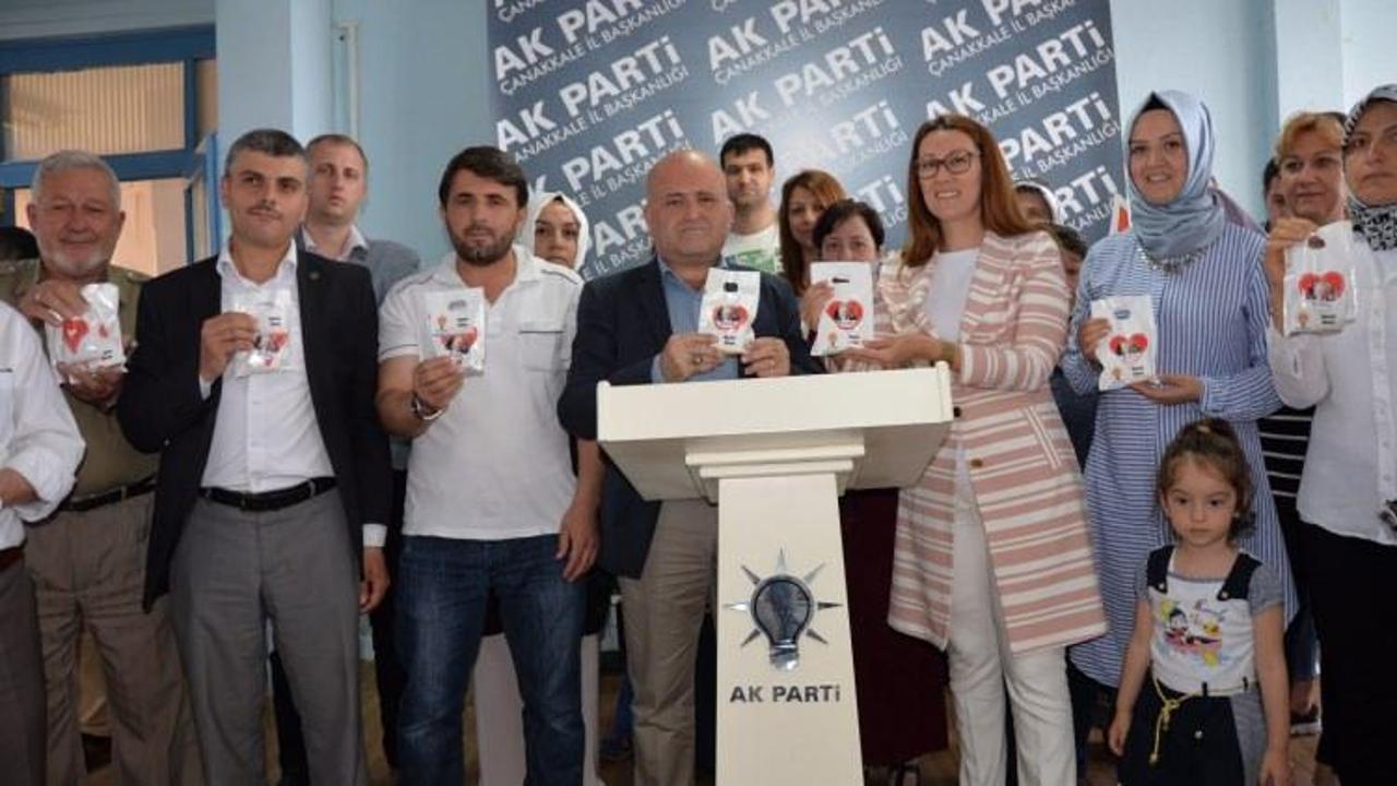AK Parti Çanakkale İl Başkanlığından 25.000 Lokum
