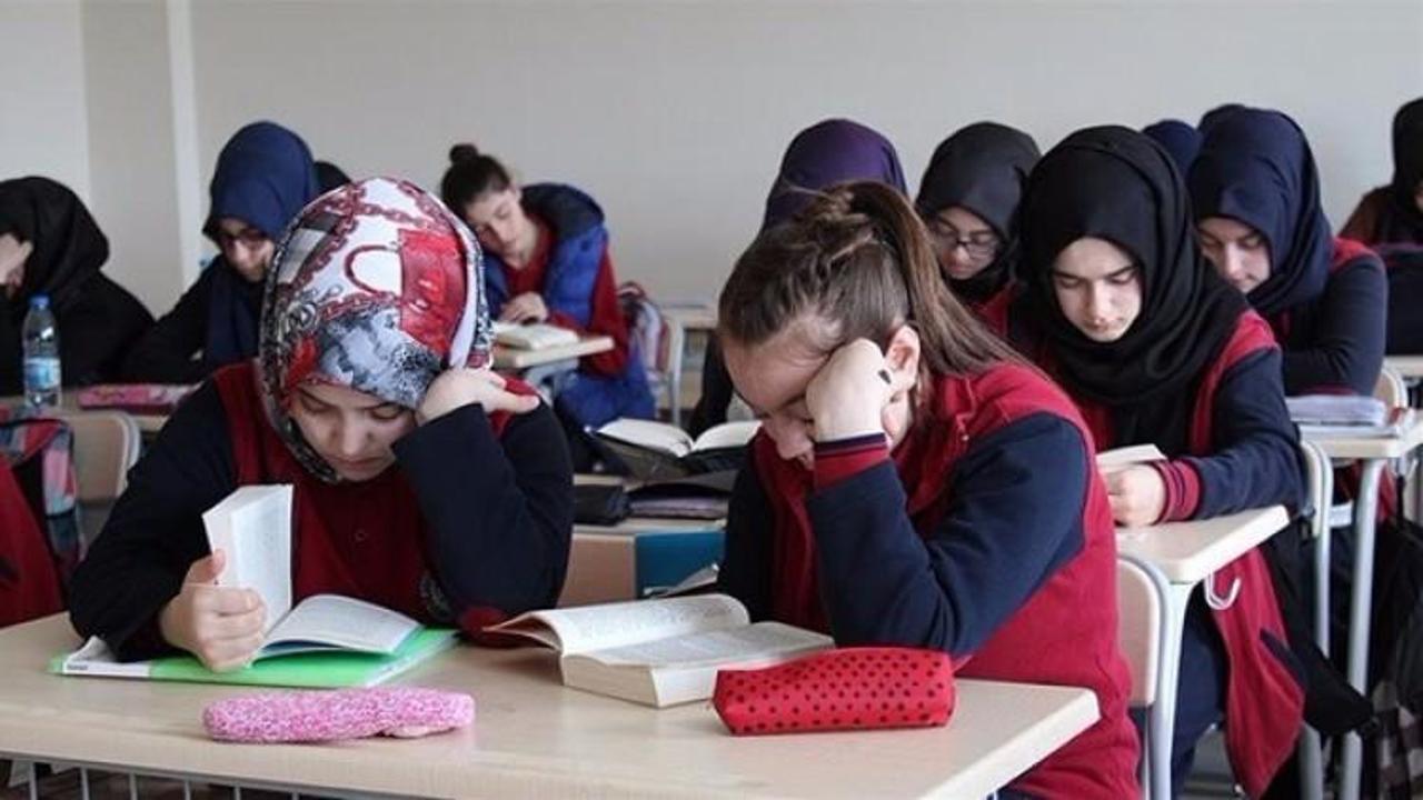 Anadolu imam hatiplere İspanyolca dersi