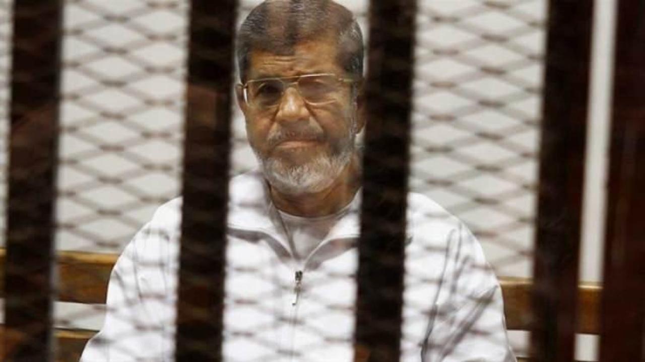 Mursi'nin oğlundan ziyaret açıklaması!