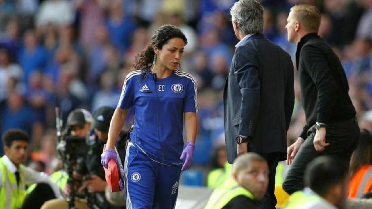 Chelsea ve Mourinho özür diledi
