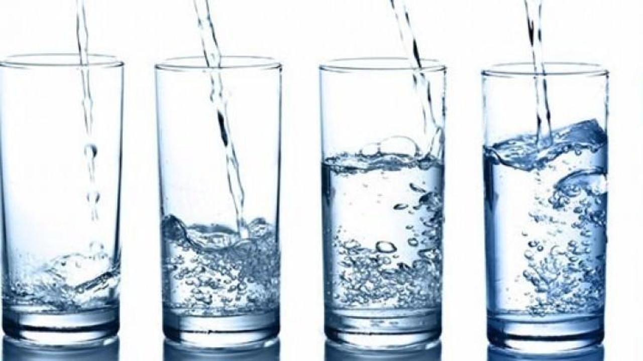 İftardan sonra kaç bardak su içmeliyiz?