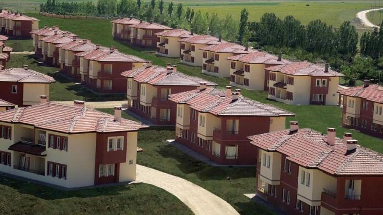 TOKİ konut atağını k&ouml;ye taşıdı