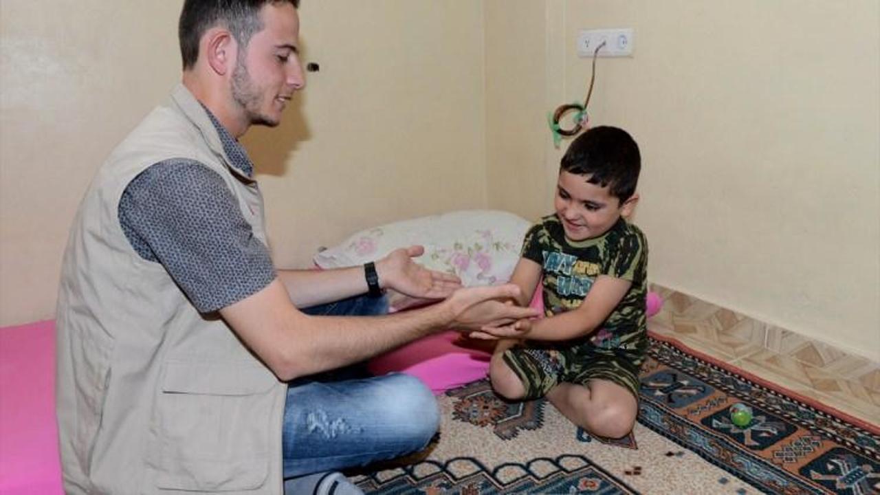 "Suriye'deki savaş 600 bin çocuğu babasız bıraktı"